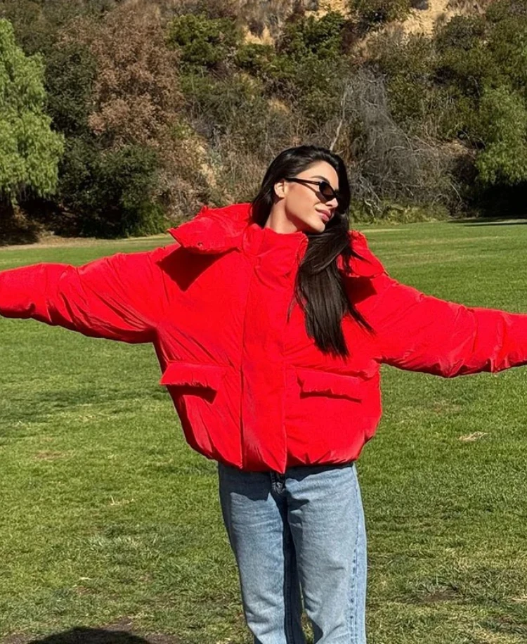 Jaqueta casual acolchoada com capuz feminina solta mangas compridas bolsos com zíper casacos com gola