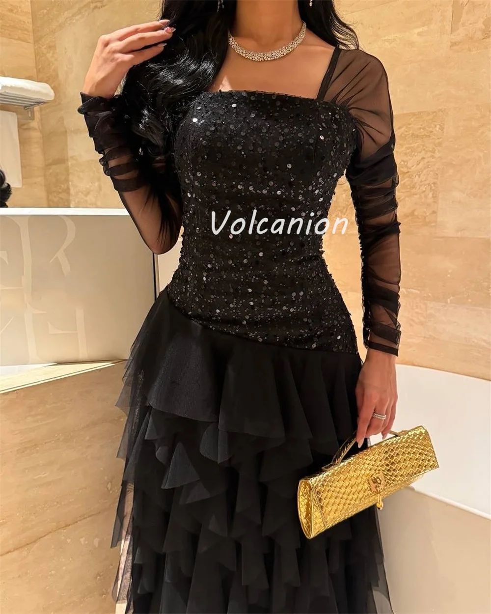 ที่กําหนดเองคุณภาพสูงที่ซับซ้อน Tulle ประดับด้วยลูกปัด A-Line สแควร์คอข้อเท้าความยาวชุด Bespoke โอกาสอย่างเป็นทางการ