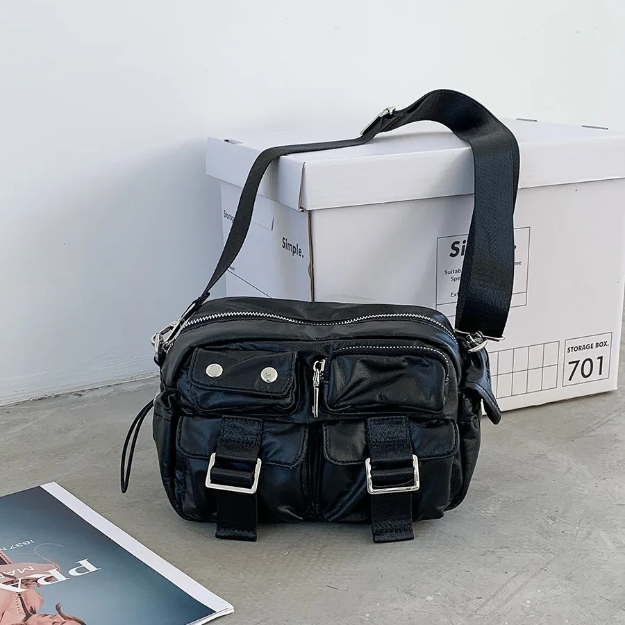 High Street Muti Pocket Women Shoulder Bag Korean Vintage Solid Color Tote Ladies Bag Causal Travel Commuter Women Bag