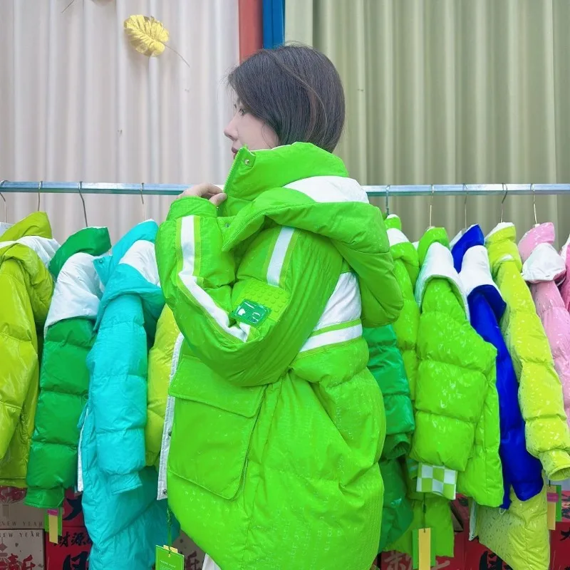 

Хлопковая одежда с капюшоном и большими карманами. Удобная модная ароматная роскошная короткая утолщенная хлопковая одежда премиум-класса.