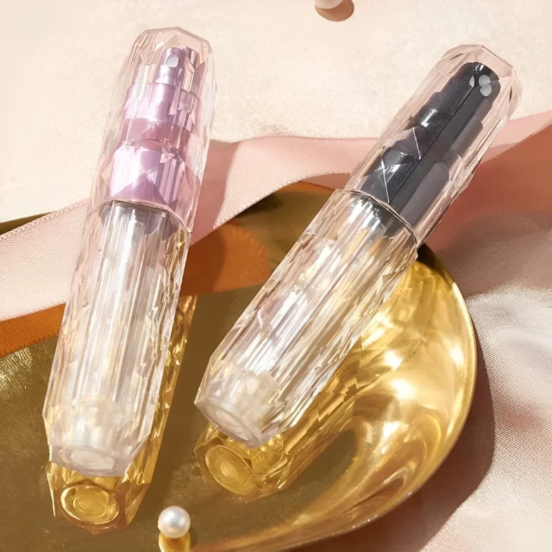 Bottiglia di profumo con riempimento inferiore in cristallo da 5 ml Bottiglie spray vuote portatili Atomizzatore liquido Bottiglia di ricarica di profumo Elementi essenziali da viaggio