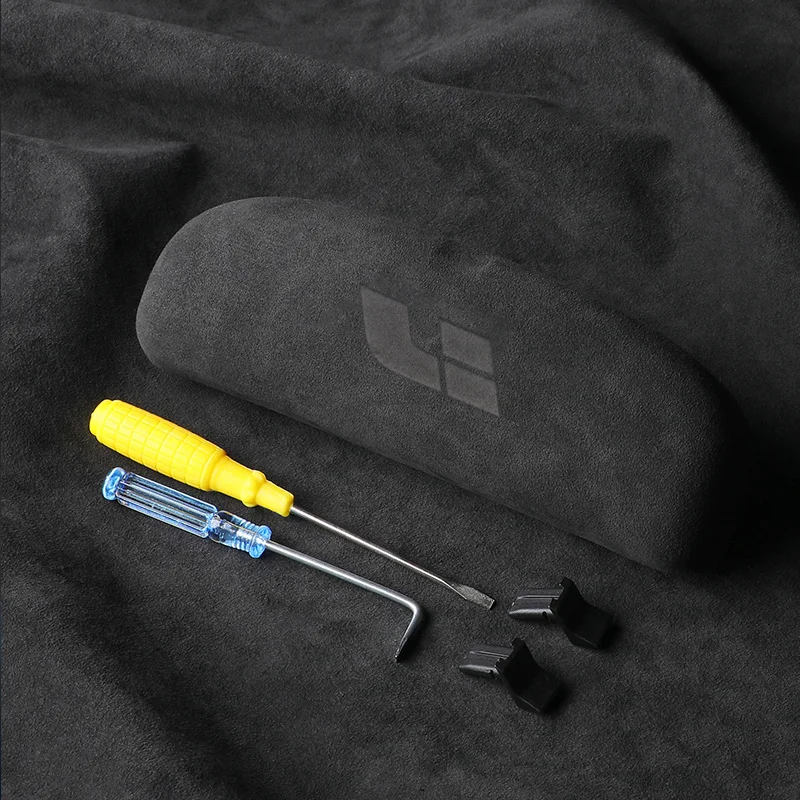 

For LEADING IDEAL LiXiang ONE L9 L8 L7 car eyewear case box sunglasses holder alcantara suede Glasses storage box Accessories