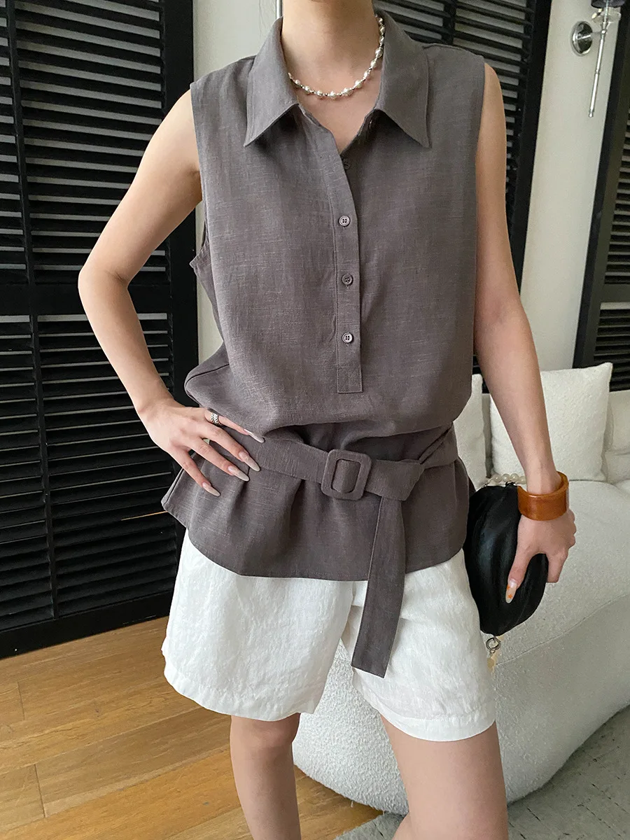 Sommerliches Damen-Tanktop mit einfarbigem Kragen und lockerem Schnitt am Bund – Detail 16