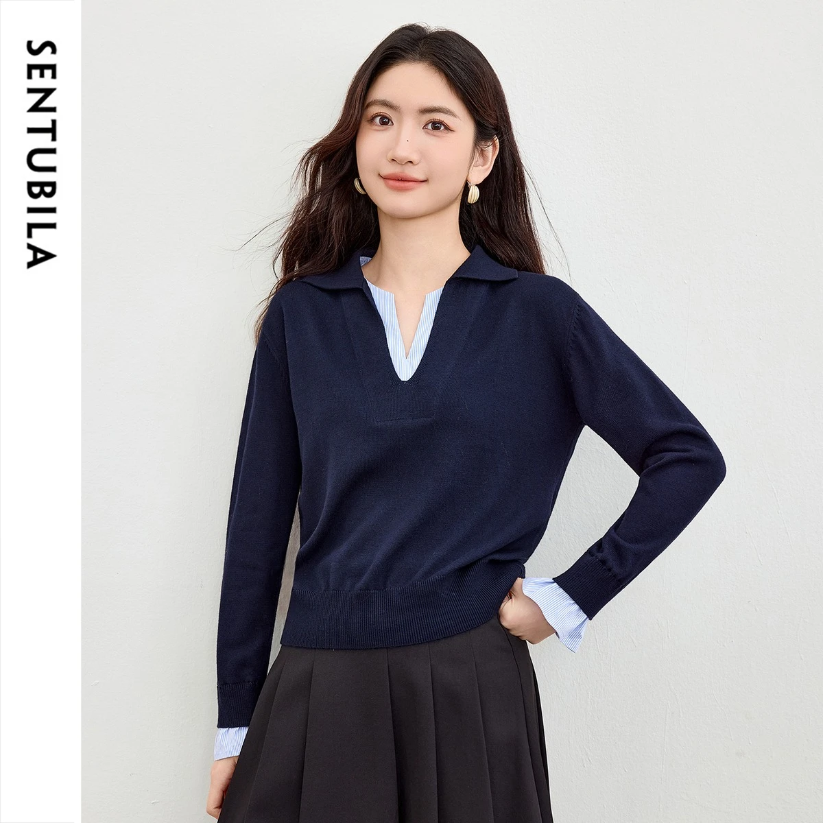 Navy Pullovers