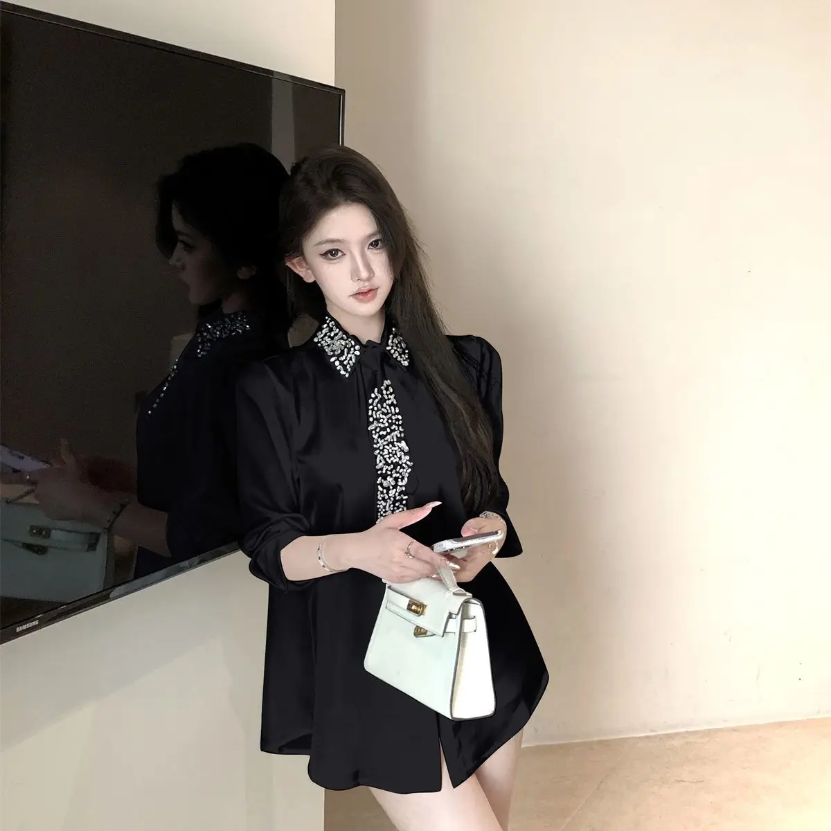 Luxury Woman Diamonds Beaded Turn Down Collar Faux Silk Rhinestones Tie Shirts Glossy Satin Crystal Blouses OL Cardigan Tops