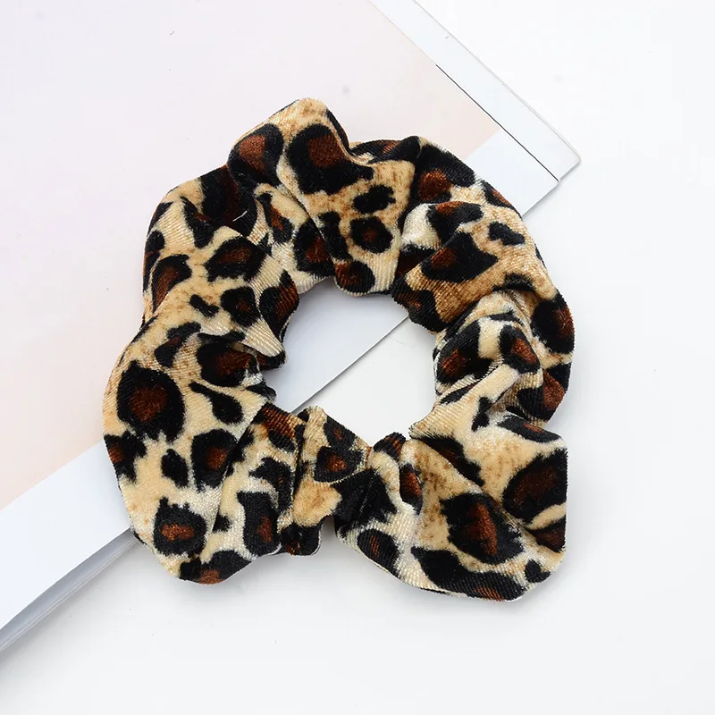 Fashion Women Vintage Leopard Print Velvet Hair Scrunchies Big Stretch Elastic Rope Bands Basic Hair Ties