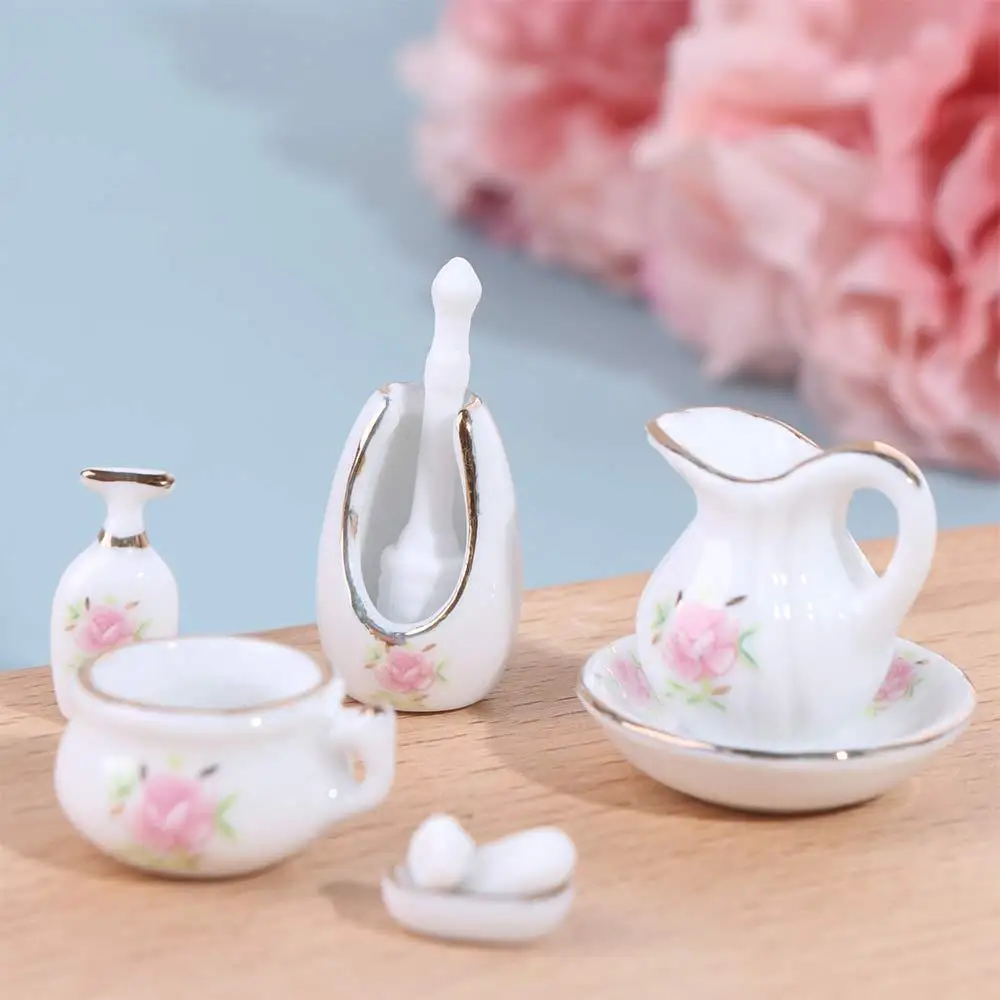 Acessório de Banheiro Exquisito para Casa de Bonecas em Escala 1/12, Estilo Vintage com Flores de Porcelana