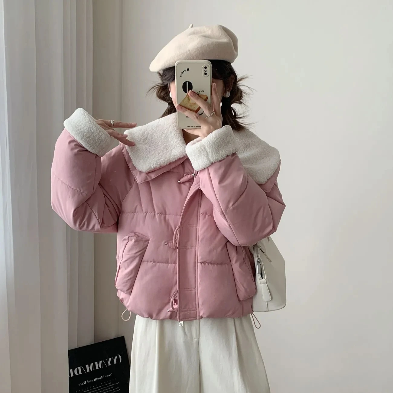 Women Winter Lambswool Splicing Fur Collar Lapel Down Cotton Jacket 2025 New Women Short Cotton Coat Korean Loose Parkas Outwear