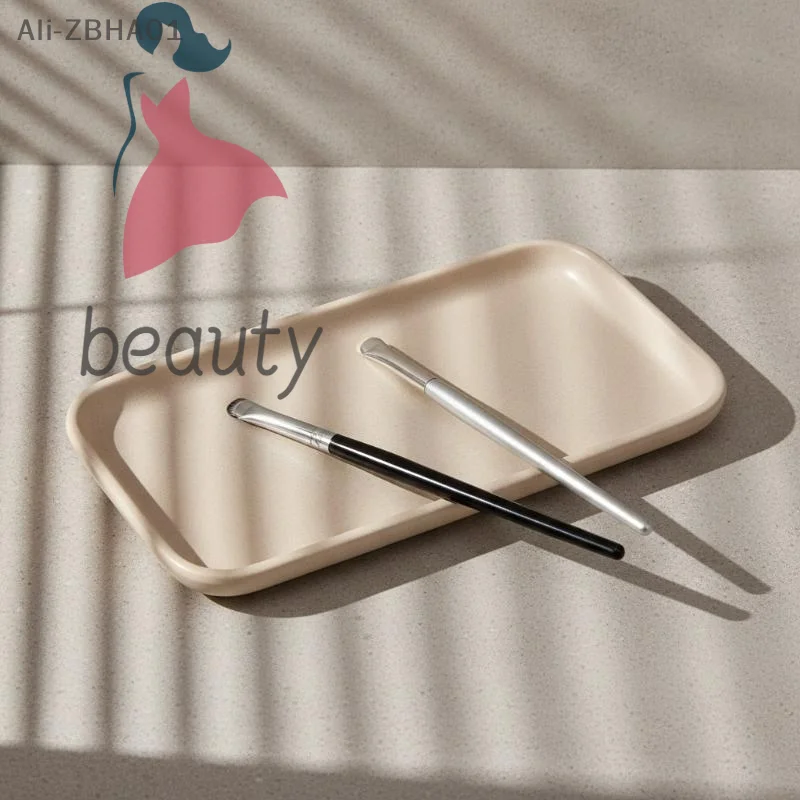 2/1pcs Curved Eyeliner Makeup Brushes Precision Soft Eyeshadow Brush Sharp Thin Small Eye Smudge Tools Cosmetic