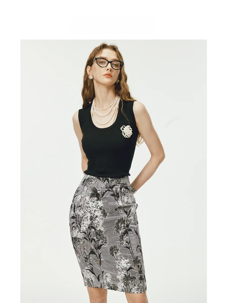 

Летний вязаный жилет Havehas Basic Wardrobe из высокоэластичной шерсти с U-образным вырезом и жемчужной брошью, однотонный, для повседневной носки, коллекция 2023