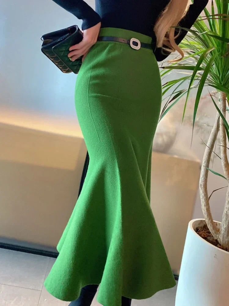 

Women's Green Vintage Knitted Long Skirt Slim Korean Style A-Line Fishtail Autumn Fashion 2025