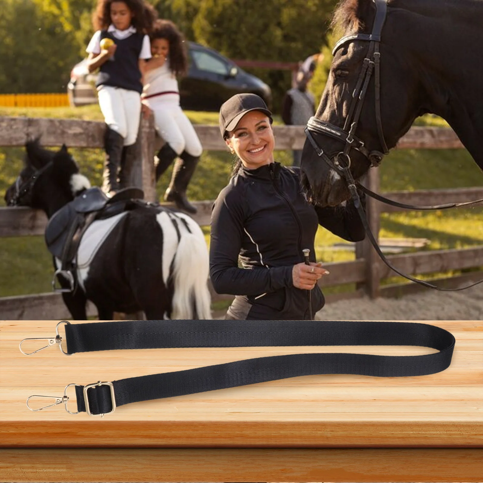 

2Pcs Elastic Leg Straps for Horse Blankets Adjustable Double Snap Fasteners Replacement Belly Bands Ideal for Winter Protection