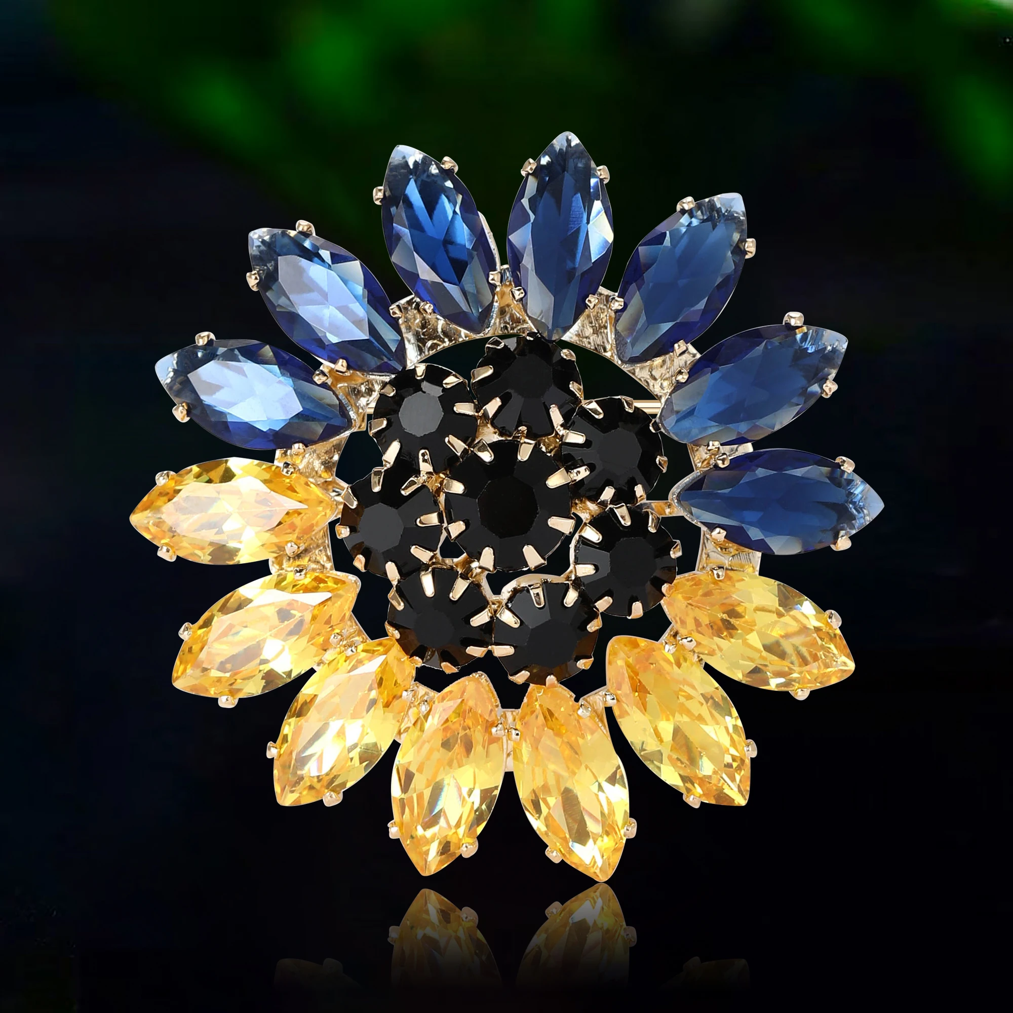

Rhinestone Ukrainian Sunflower Brooches for Women Unisex Glass Botanical Pin Event Party Backpack Decoration Clothes Accessories