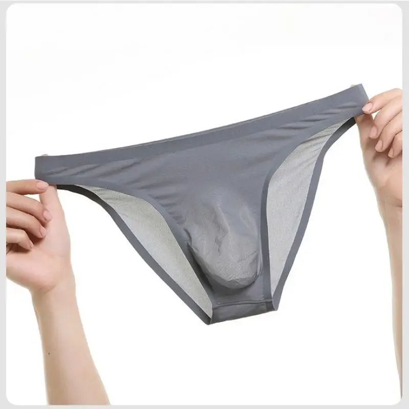 Ropa interior Sexy para hombre, calzoncillos transparentes ultrafinos de seda de hielo, bragas transpirables sin costuras, bolsa, Bikini, suspensorio