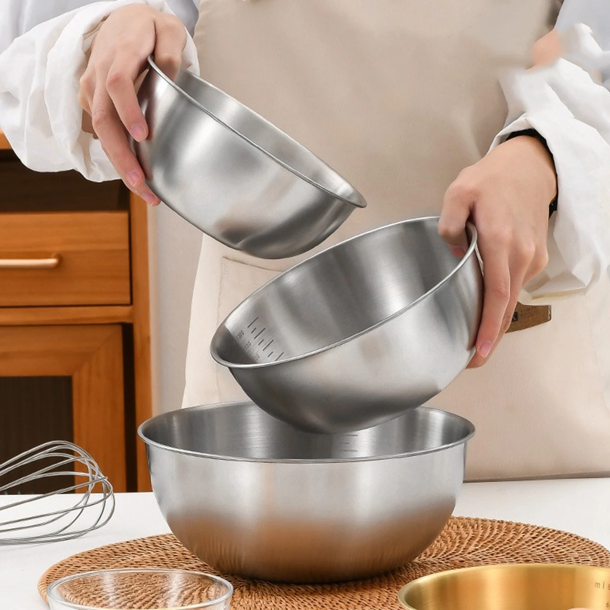 1200/1800/2500ML 304 Stainless Steel Bowls Nesting Whisking Salad Bowls Set with Scale Mixing Bowls For Cooking Baking Storage