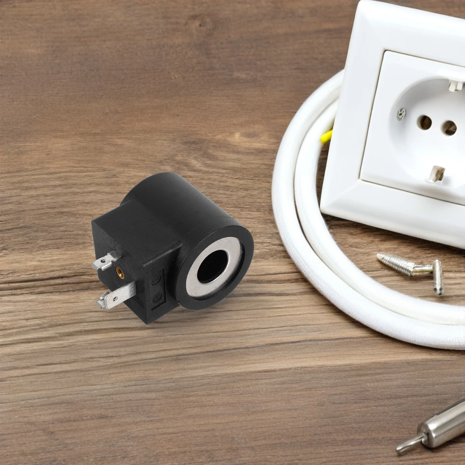 

Система катушки гидравлического электромагнитного клапана для тяжелых условий эксплуатации. Быстрое реагирование. Гидравлическая электромагнитная катушка с низким энергопотреблением.