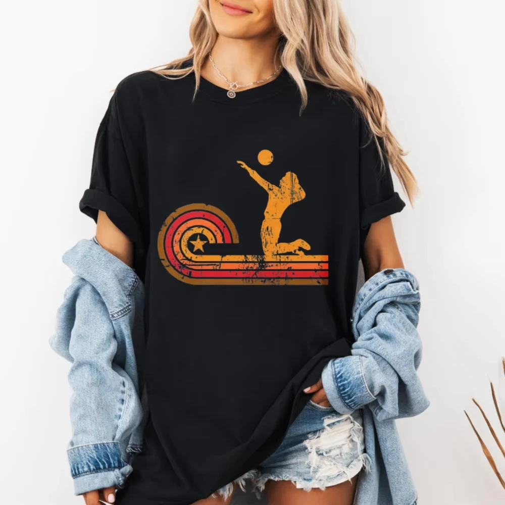 Fashion Volleyball Shirt Retro Style Volleyball Player Silhouette Sports T-Shirt Sport Athletic Vintage Sunset Short Sleeve Tee