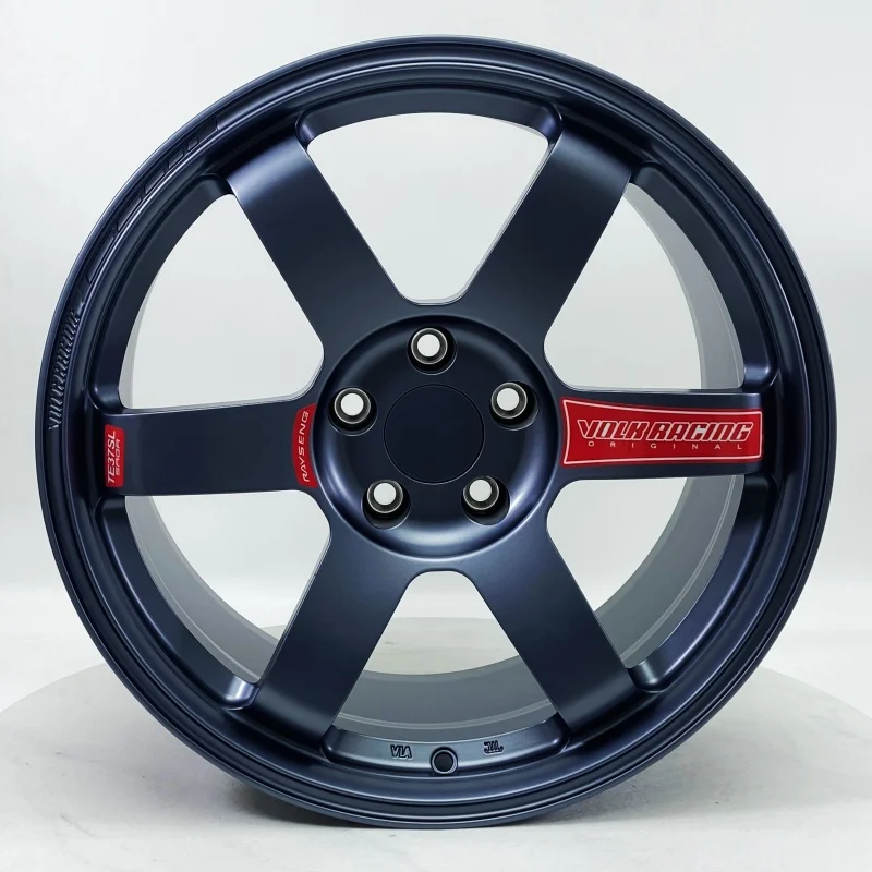 

Заводские высококачественные цельные ступицы из кованого алюминиевого сплава, колесные диски с матовой наклейкой G un Grey Red OEM ODM