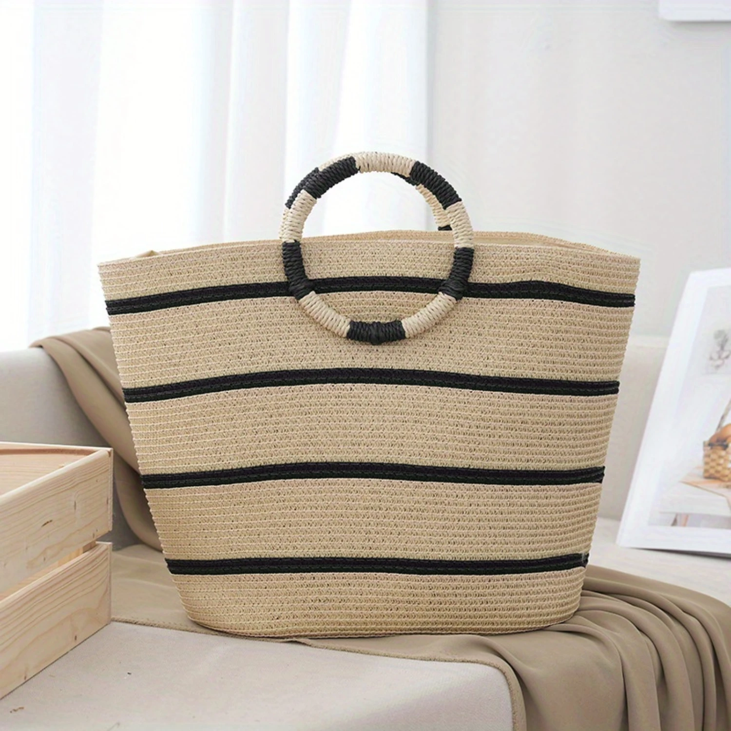 "Large Capacity Straw Tote Bag for Women, Handwoven Beach Vacation Bag, Simple Style Rattan Packaging"