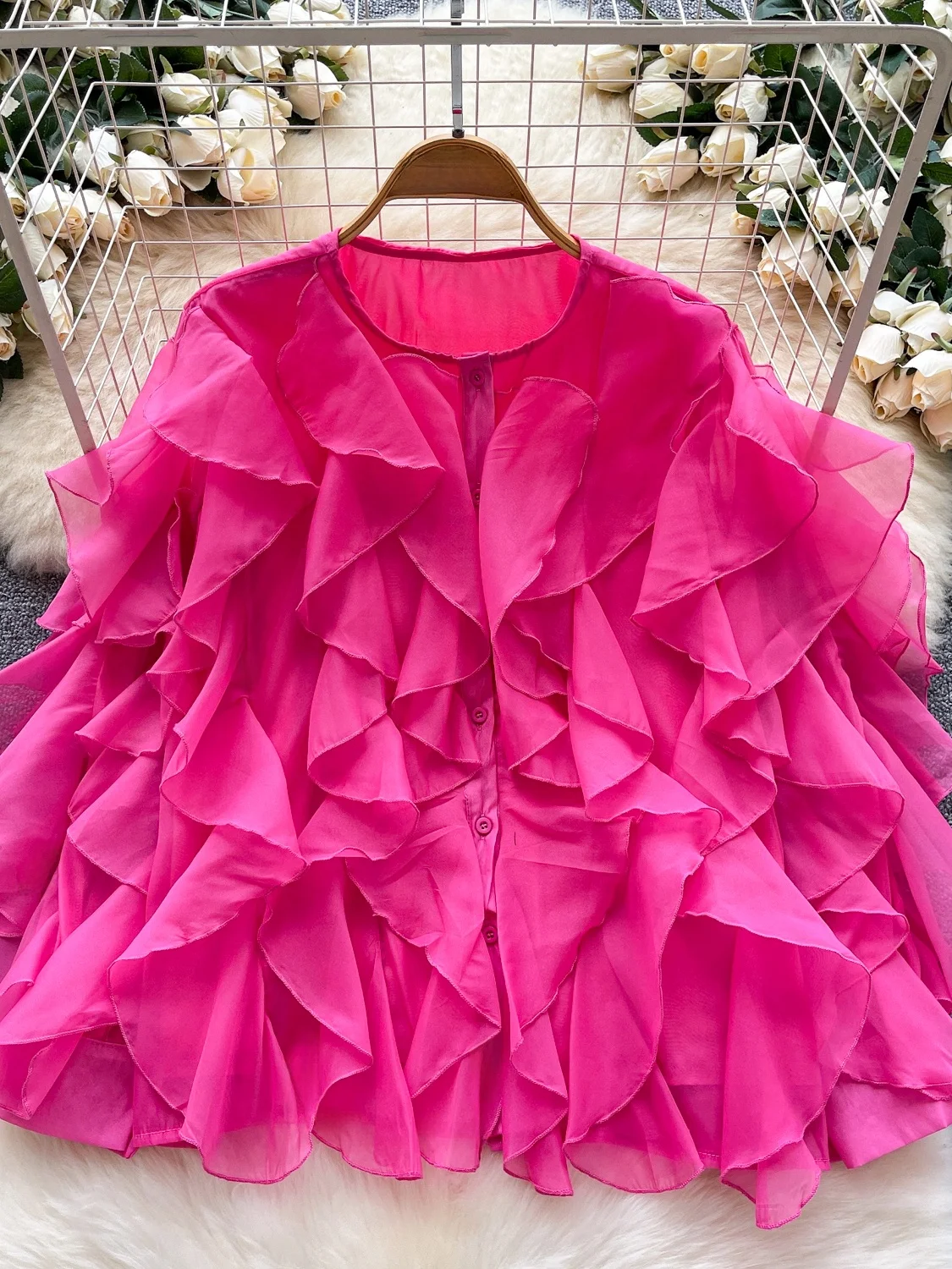 Faionable Camicetta da donna irt Lantern Sve Orlo irregolare Finiture in pizzo Corte Sle Collezione autunnale 2025 Delicata sulla pelle...