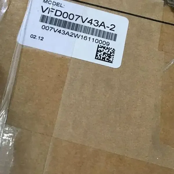 

Новый частотный преобразователь VFD-007V43A-2, 3 фазы, 1 л.с., 440В, оригинальный, в наличии