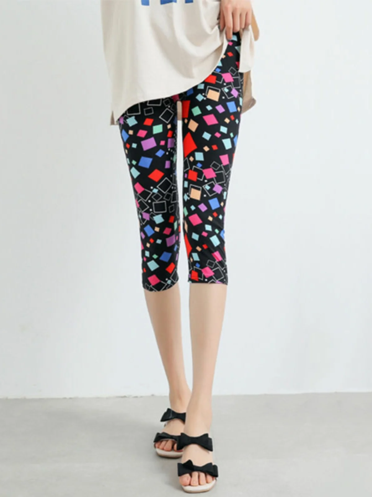 Damskie spodnie plus size z nadrukiem, na wiosnę i lato, cienkie, elastyczne, dopasowane, w kwiaty, bawełniane, długość 7/8 z chusteczką w zestawie.