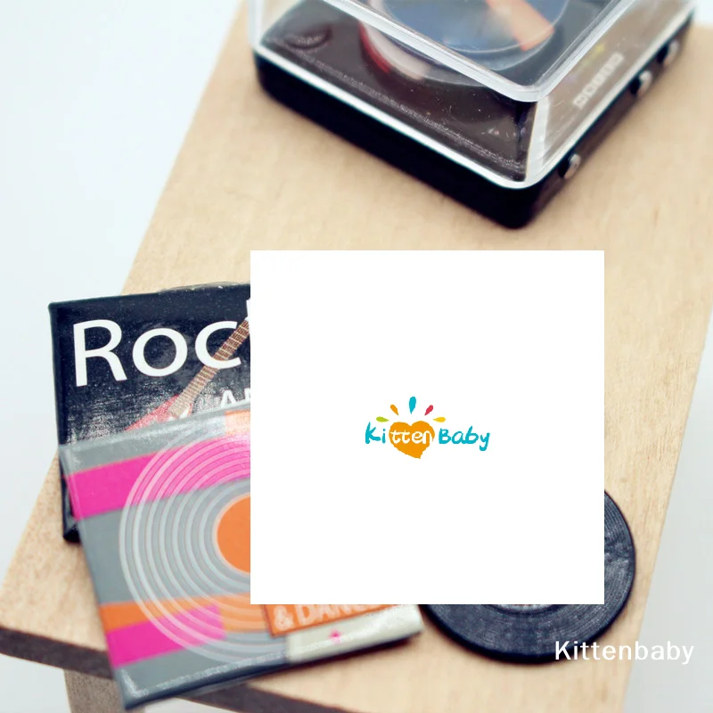 

1Set Dollhouse Mini CD Disc Record Set Bedroom Living Room Miniature Scene Model Toys Doll House Accessories