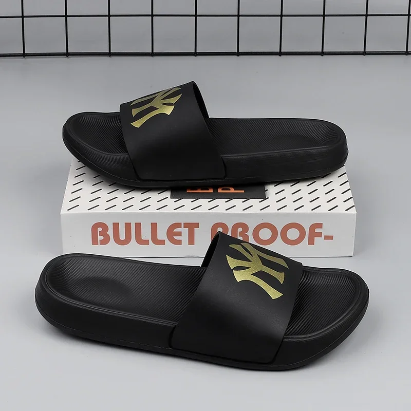 Large size 39-47 men walking casual Slipper gold fashoin youth luxury brand seaside water beach sandals quick drying slides