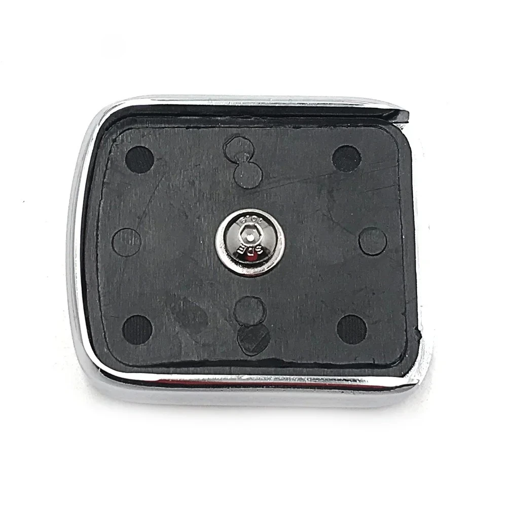 Motorcycle Accessories Skull Small Brake Pedal Pad Anti Slip Pedal For Harley Night Train Springer Softail Custom FXSTC CHROME