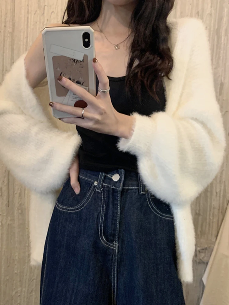 

Women's Knitted Mink Velvet Sweater Coat White Fluffy Korean Sle Design Casual V-Ne Long Sve Loose Fit Cardigan