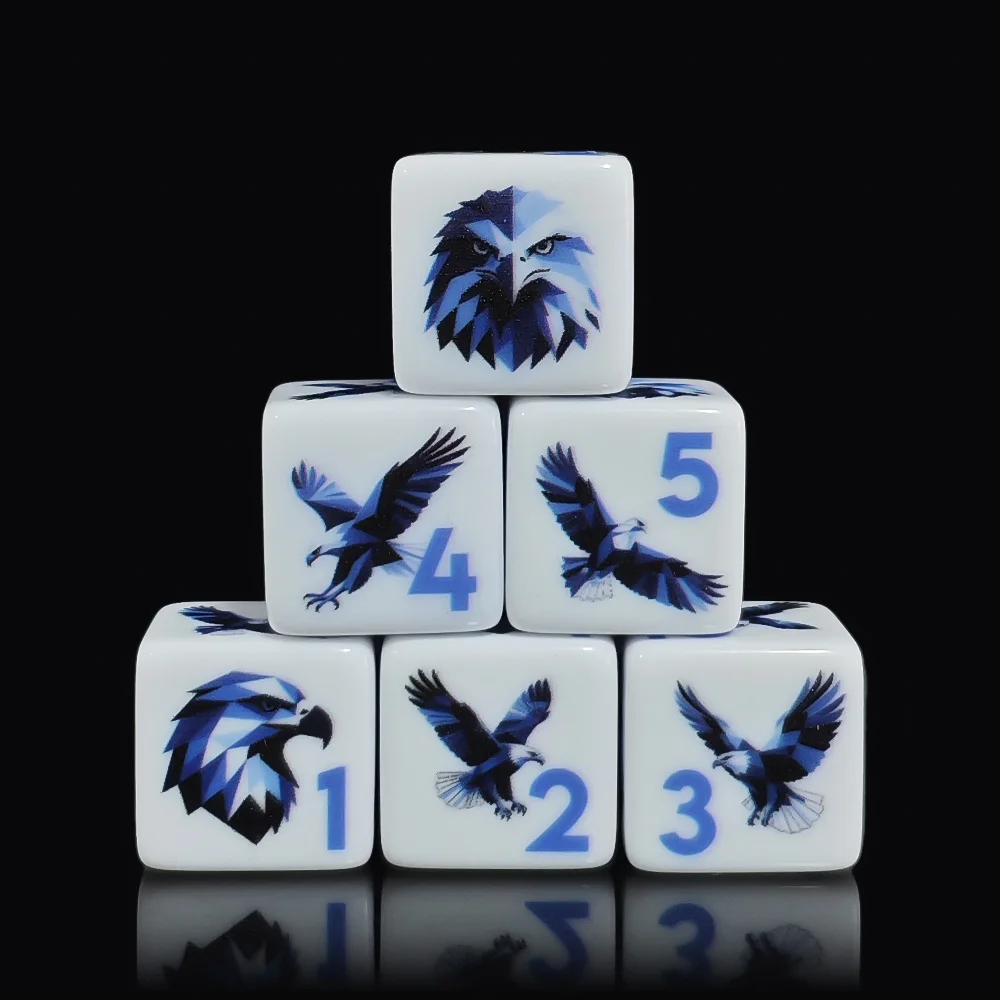 12 Stück 16mm Weiße Acryl D6 Würfel Vollbedruckt mit Blauem Adler-Muster 1-6 Sechsseitige Würfel für DND RPG Tischspiele Party-Zubehör