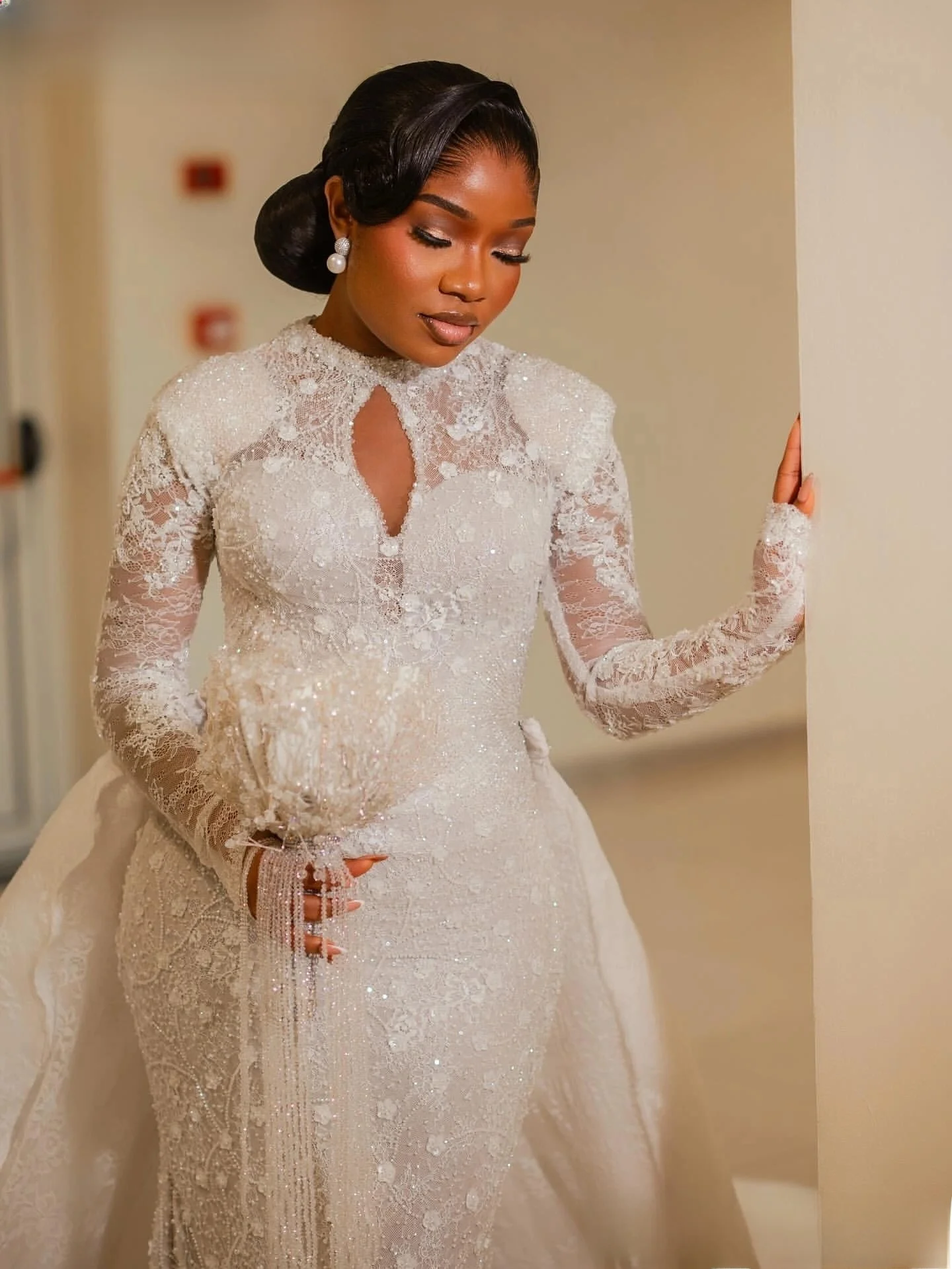 Customized High Collar Sparkly Sequins Beads Wedding Dress with Removable Skirt  Robe De Mariée  Long Sleeves Bridal Gown