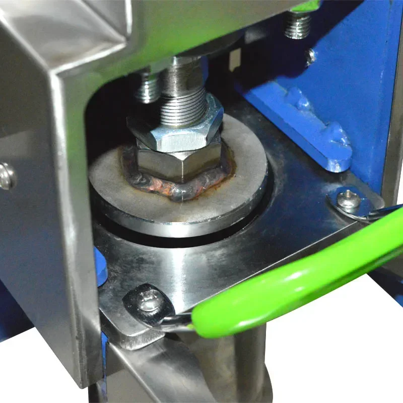 Commercial Hydraulic Rake Machine Ramen Panel Machine Stainless Steel Electric Cold Press Noodles Machine  220v 2200w 1pc