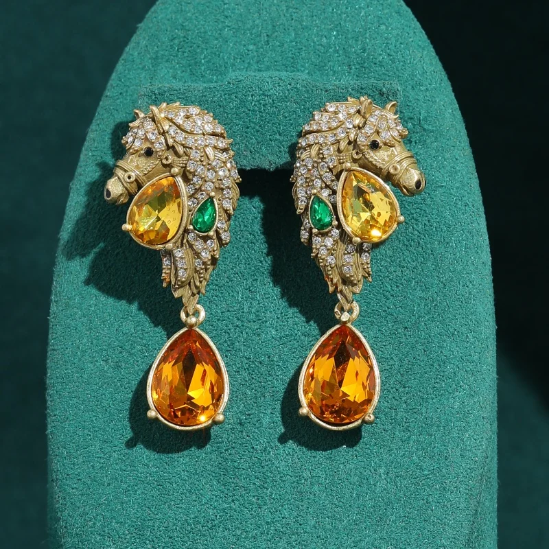 

Vintage Green Orange Crystal Pink Yellow Horsehead Earrings Luxury Antique Art Deco Gold Color Rhinestone Jewelry Gift For Women