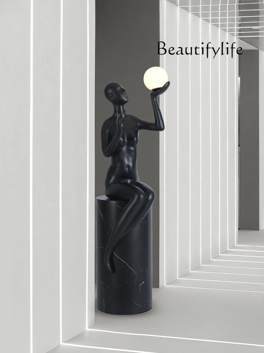 Creative Humanoid Art Sculptured Ornaments High-End Home Hallway Large Slightly Luxury Decoration Floor Lamp