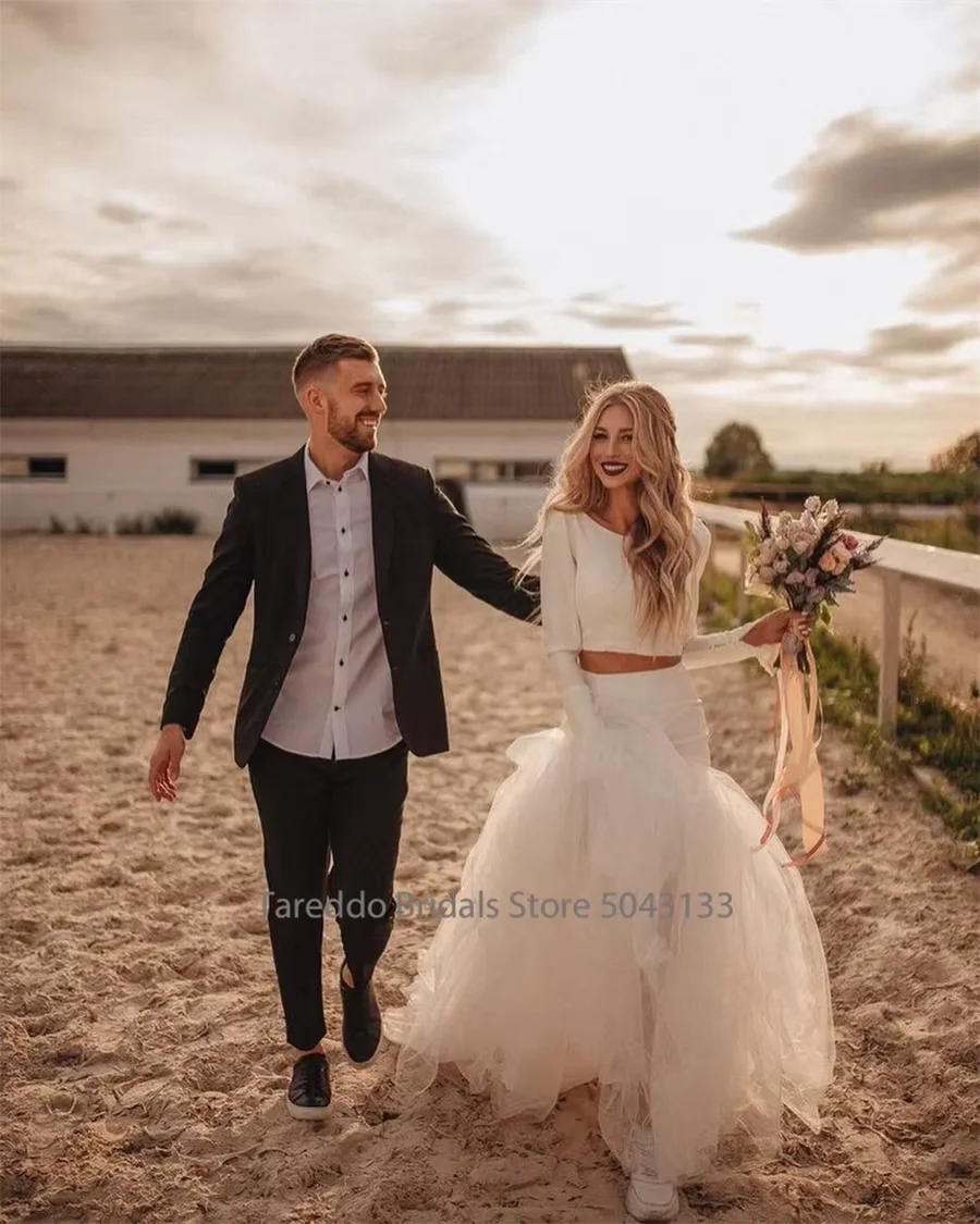 Customized  Two-Piece Bohemian Jersey Wedding Dress Long Sleeves Dropped Waistline Ruffled Tulle Exquisite Casual Bridal Dress