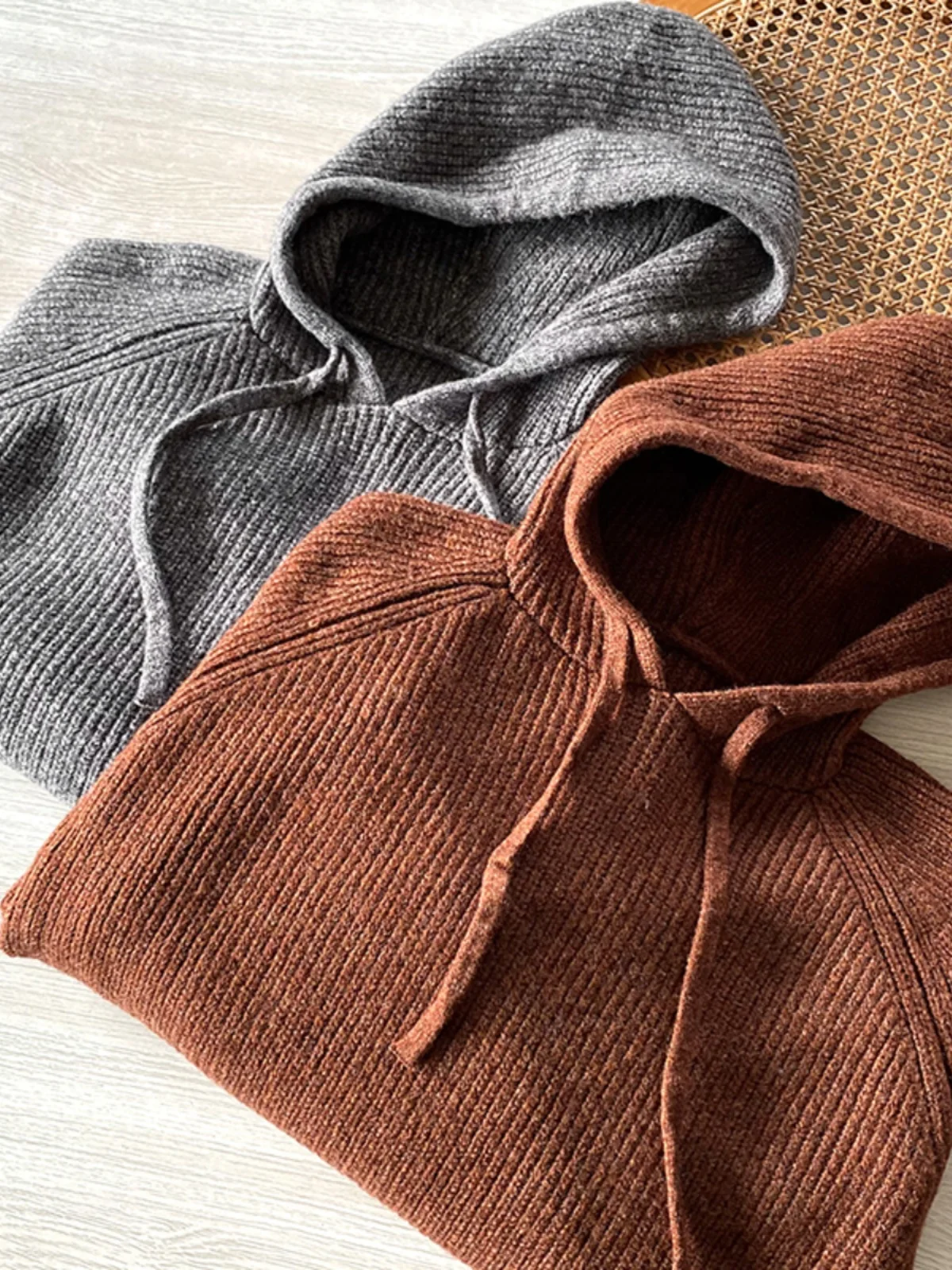 

Мужской вязаный свитер Laid-ba из смесовой шерсти с капюшоном, свободного кроя, осенне-зимний, модель 9792, для активного отдыха, молодежный, длинный рукав...