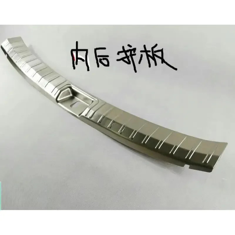

Car styling Hyundai IX45 2013-2015-2016 2017 Rear Trunk Bumper Protector Rear Scuff Plate Rear Door Sill Car Accessories
