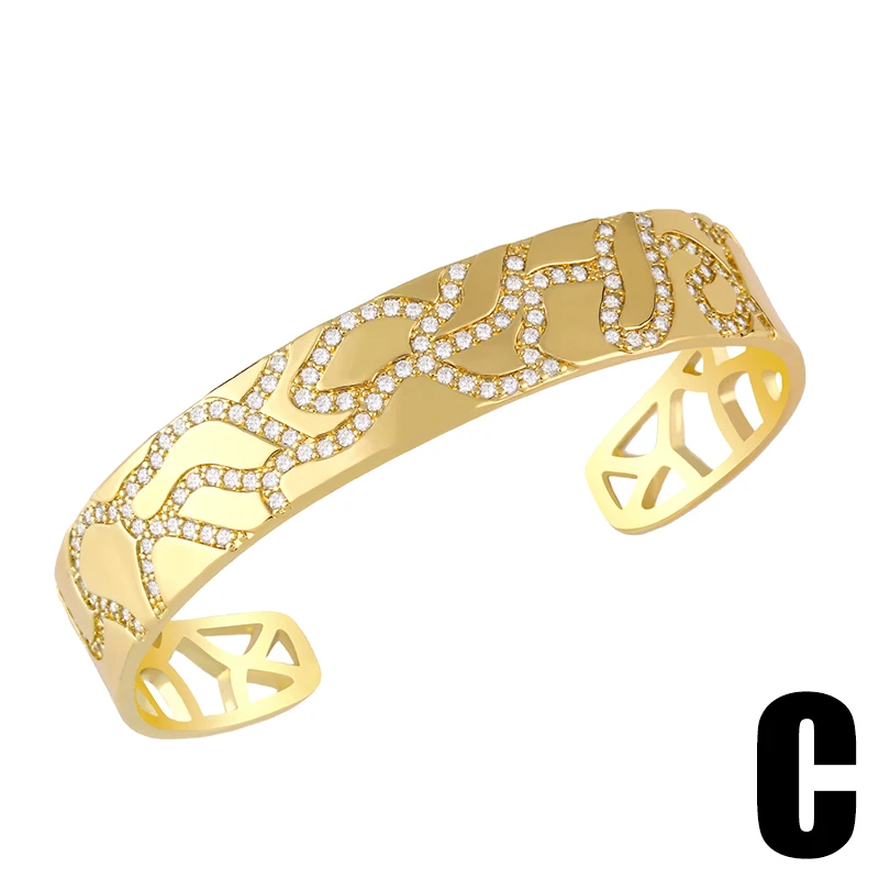 FLOLA Gold Plated Amor MaMa Cuff Bangles Bracelets For Women White Stone Bangle Cubic Zirconia Luxury Jewelry Gifts brtc85