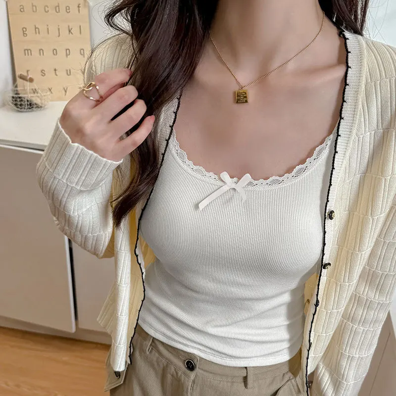 

Белый кружевной топ на бретельках с бантом, летний, облегающий, без рукавов, для создания иллюзии стройности