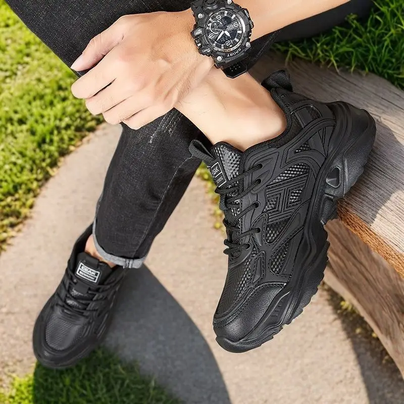 

Новые модные мужские кроссовки для бега, повседневная обувь, простой и стильный дизайн, высокое качество, универсальные для ежедневного использования, для активного отдыха и спорта.