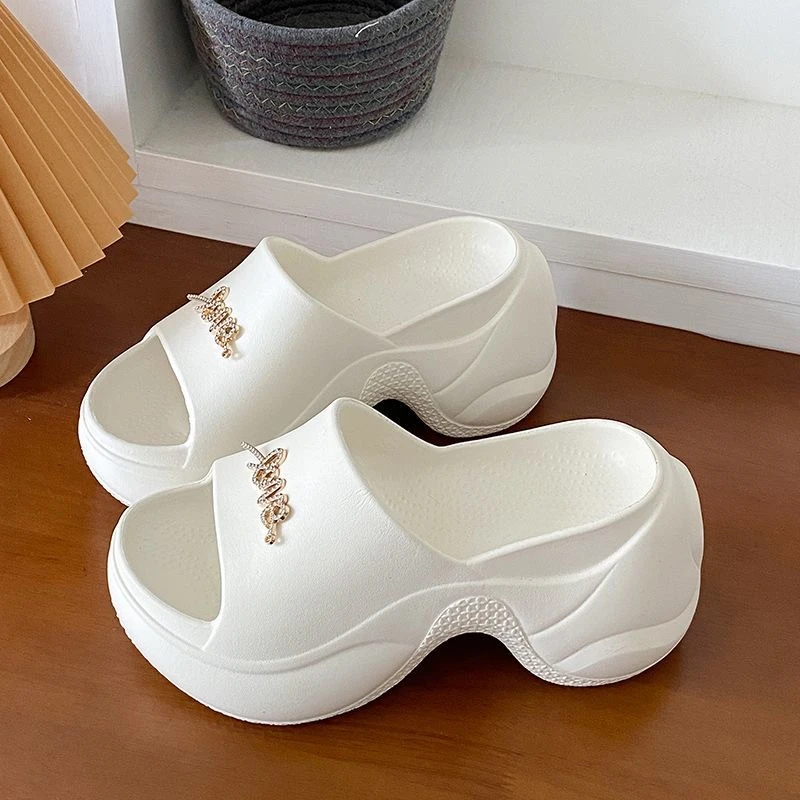 Женские удлиняющие тапочки, размеры 36–41 ярда, новые повседневные сандалии с круглой головкой и бриллиантами, удобные легкие туфли на толстой подошве