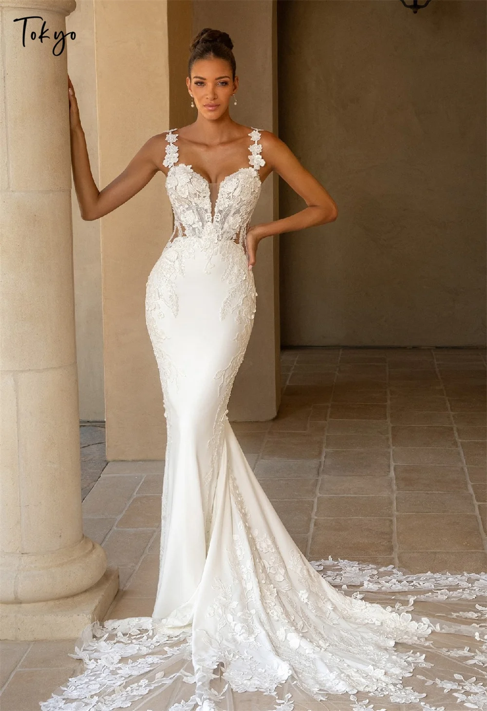 

Tokyo Customized White Floral Straps Wedding Dress Sleeveless Zip Back Bridal Gown Elegant Mermaid Court Train Wedding Gown 2026