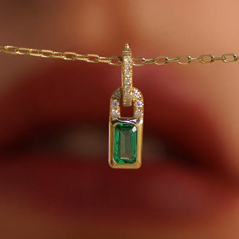 CAOSHI Creative Lock Shaped Pendant Necklace for Women Luxury Gold Color Party Neck Accessories Gifts with Green Cubic Zirconia