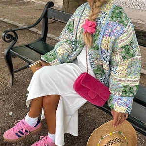 Baumwolle Baumwolle für Frau Traf Herbst und Winter neu 10 Hauptverkaufsmantel über alle Blumen - №1