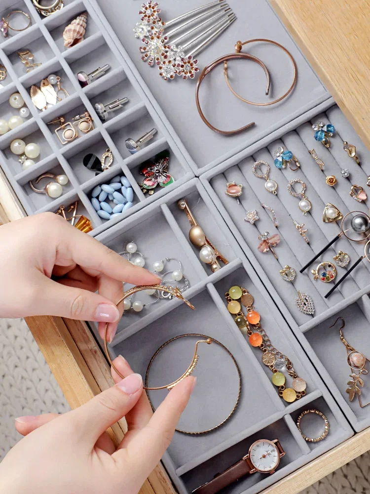 Korean Flannel Compartment Jewelry Box Jewelry Earrings Storage Box Necklace Earrings Earrings Display Tray Bathroom Storage