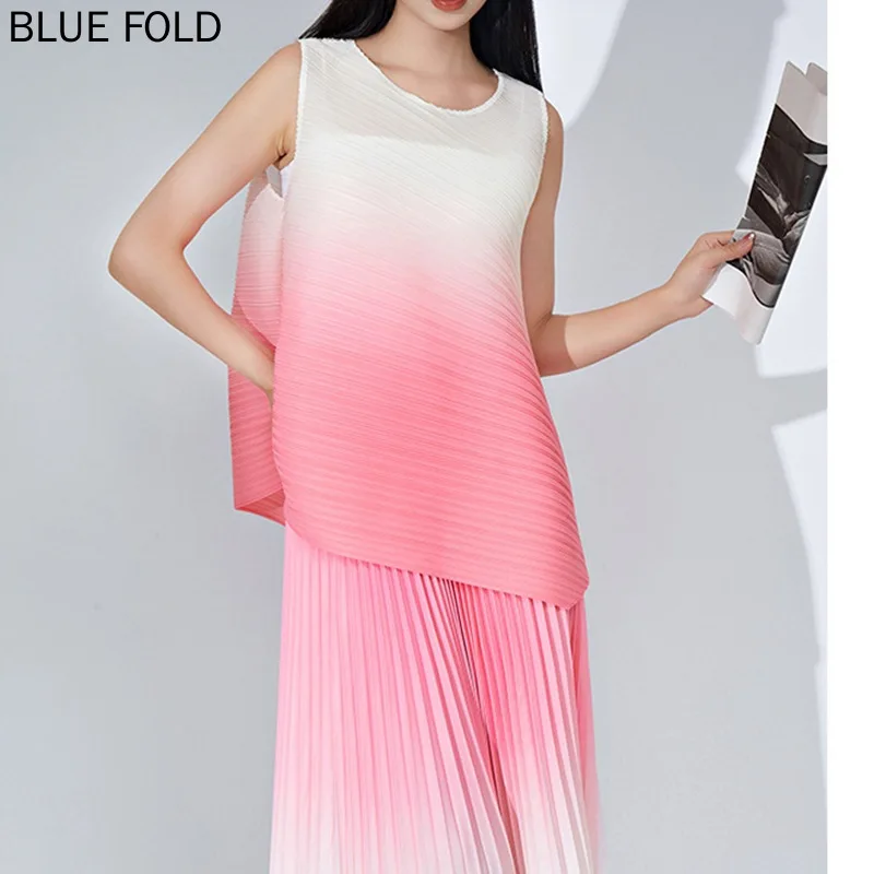 MIYAKE PLEATS-Women's Gradient Irregular T-shirt and Skirt Set, Miyake Summer Suit, New Fashion, High-end, 2-Piece Set,