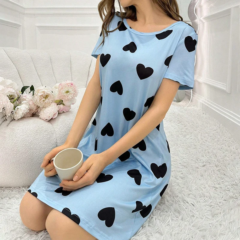 

Атласная ночная рубашка с принтом сердца для женщин, платье с короткими рукавами и круглым вырезом, дышащая ткань, свободная одежда для сна, домашнее платье, пижама