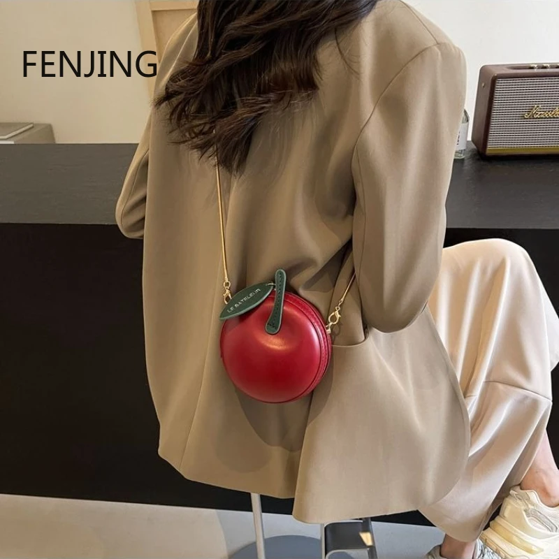 

2025 New Mini Crossbody Bag for Women Fashion Small Apple Purse Trendy Chain Shoulder Bag Cute Boho Chic Casual Day Clutch
