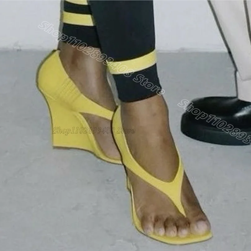 

Yellow Flock Cover Heels Flip Flops Back Zipper Wedges Heels Stylish Women Casual Party Concise Sandals 2025 Zapatos Para Mujere